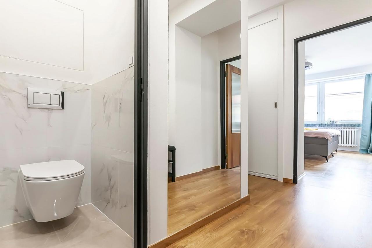 Popular Location / Street View / 4 Ppl / Netflix Apartman Prága Kültér fotó